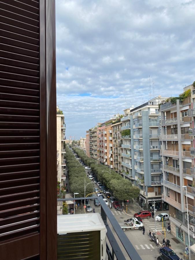 Cavour 221 - Central Station Hotel Bari Exterior foto